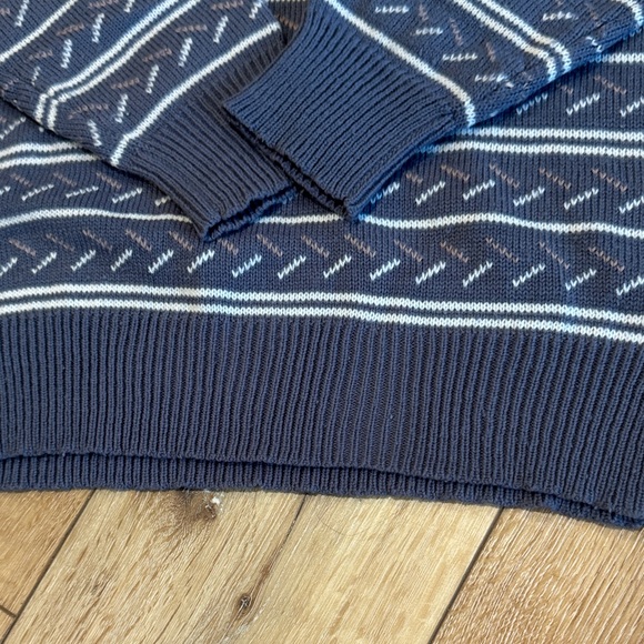 Vintage Tournament by Arrow Geometric Knit Sweater Men's Large - Picture 6 of 9